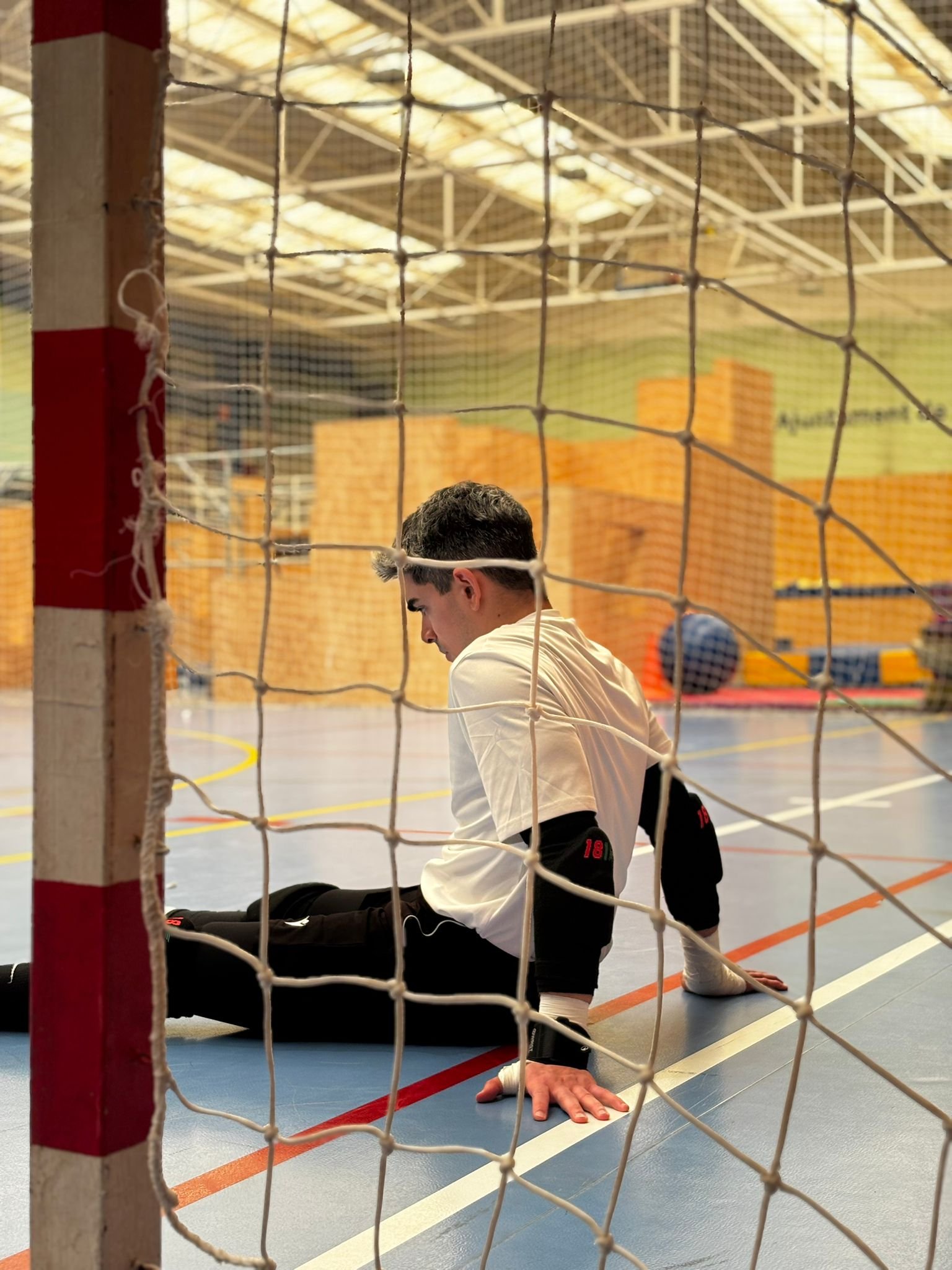 Portero de futsal con dudas en el partido